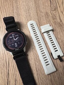 Garmin Forerunner 955 Solar, Whitestone