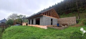 PREDAJ: Rozostavaný dom s rozprávkovým výhľadom