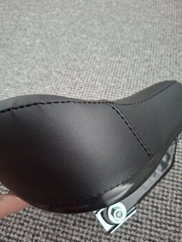 Sedlo na Babetta a další typy mopedů. (nové)