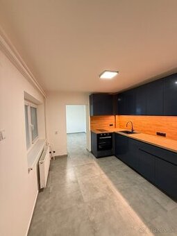 Prenájom 2 izbového rodinného domu Ružinov, Prievoz - 1