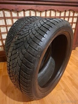 Zimne pneumatiky 215/50/R17 Good Year