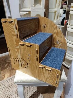 Predám schodíky pre psíka malého vzrastu