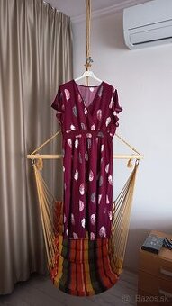 Dámske šaty nové bordové XL pierka