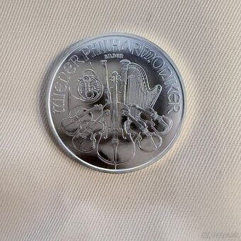 Strieborne mince philharmoniker