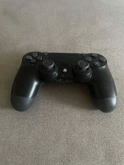 Predam playstation 4
