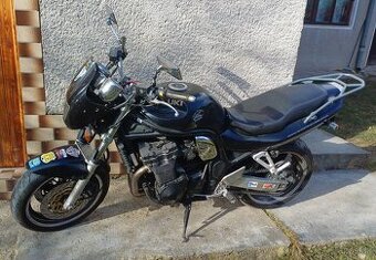 SUZUKI BANDIT 1200