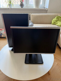 Predam 2ks monitory HP LA2405x