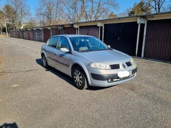 Renault Megan 1.6 benzín 140 000km