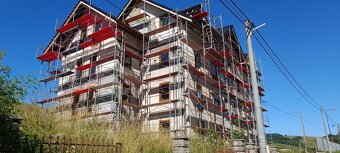 Montáž, demontáž a prenájom fasádneho lešenia