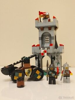 LEGO Castle 7948 Outpost Attack