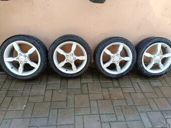 Elektróny s pneu 5x112R17 gumy 225/45R17