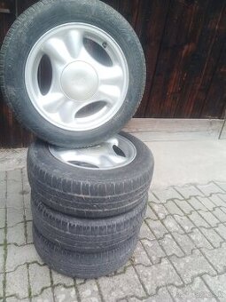 4x100 r14
