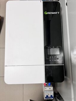 Predam meniče growatt 5000es