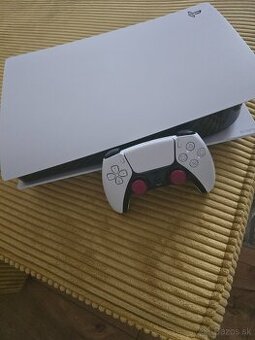 PS5 s mechanikou.