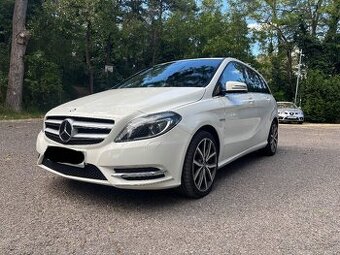 Mercedes benz B180 D 6M