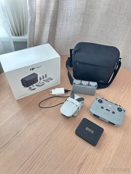Dron DJI Mini 2 4K Fly More Combo