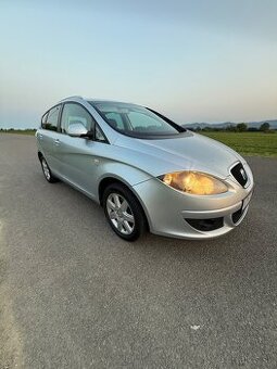 Predám Seat Altea XL 2.0 TDI 103kw r.v.2007