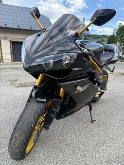 Yamaha R1 RN20