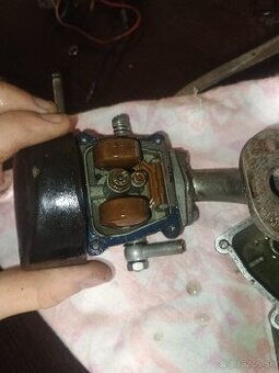 Servis historických mopedov