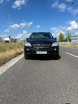 MERCEDES-BENZ ML 320 CDI N1