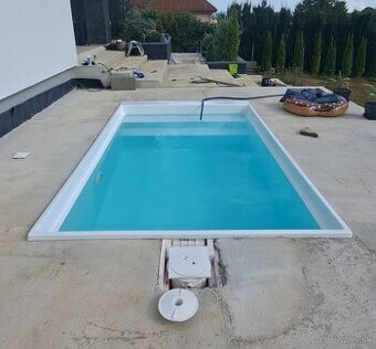 Sklolaminátový bazén. - 1