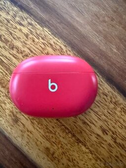 Beats Studio Buds