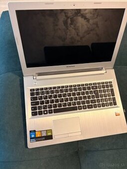Lenovo 15.6 8GB/ 1000GB WIN 10 PRO