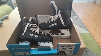 Korčule Bauer XLP YTH 11.0