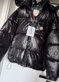 Moncler pánska bunda M