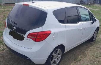 Rozpredám opel meriva B 1.7 cdti 81kw 2011