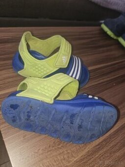 Sandale/zimné topánky/ botasky