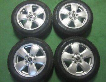 R15 Zimná sada MINI COOPER rozteč 5x112 175/65R15 PIRELLI