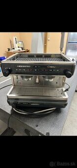 Kavovar LA Cimbali M32 bistro