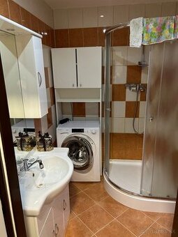 Prenajmem 2-izbový byt v Prakovciach