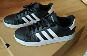 Kožená obuv Adidas