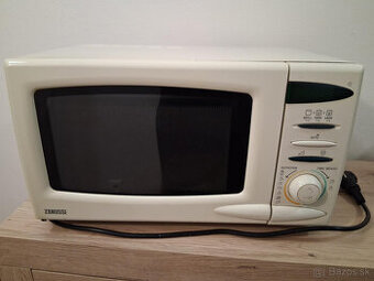 Predám mikrovlnnú rúru s grilom Zanussi