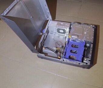 sff pc skrinka s dvd napalovackou a zdrojom 24+4pin