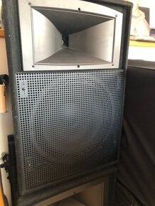Reproduktory 15" + Crown xti2000