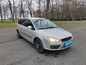 Ford Focus 1.6tdci 66kw Spotreba 3,7l Možné splátky