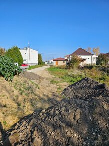 Predam stavebny pozemok Trnovec nad Vahom