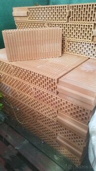 Tehly 14 tky leier