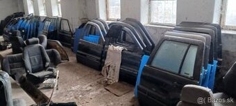 JEEP Grand Cherokee WJ, WG, ZJ a XJ-dvere4+1 bez hrdze