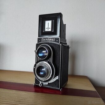 Starý fotoaparát Flexaret