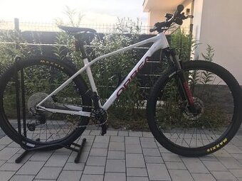 Predám bicykel Orbea Alma H30, veľkosť M.