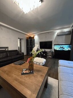 3 izbový výnimočný byt, 82m2 + pivnica 20m2+2 balkóny, Sväto