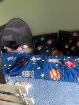 Obliečky návlečky,doplnky vesmír kozmonaut,záclona,koberec