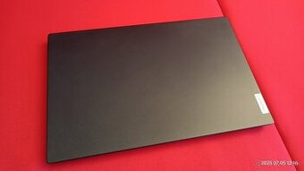 Predam notebook Lenovo V15 G3 IAP