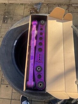 Náhradne diely na Honda Civic 6g