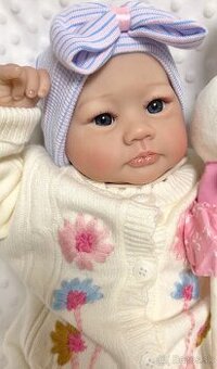 Realistická bábika Eliška