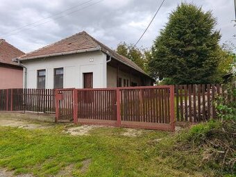 Horné Štitáre - vidiecky rodinný dom s veľkou záhradou 1331m